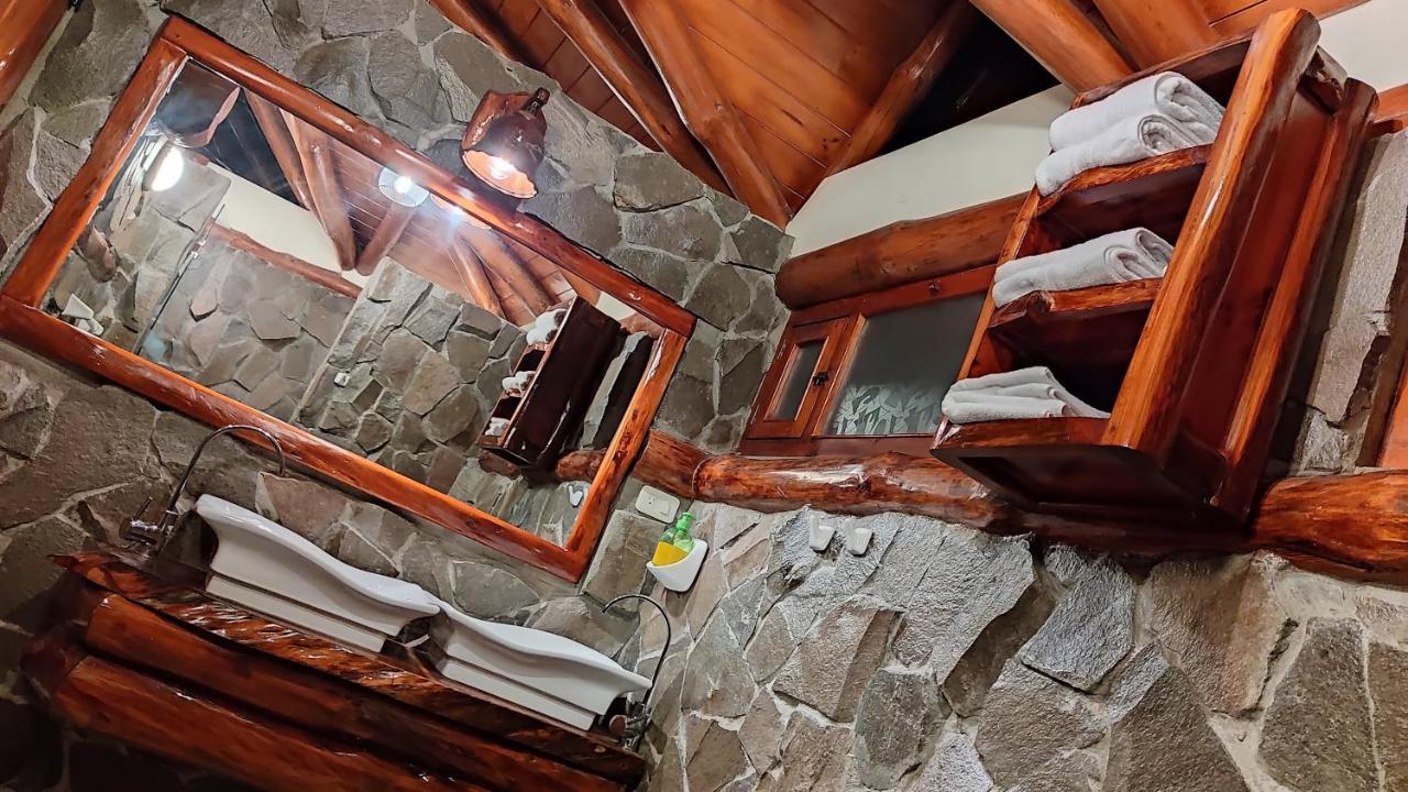 Hotel Maderanegra By Huasicama Latacunga Luaran gambar